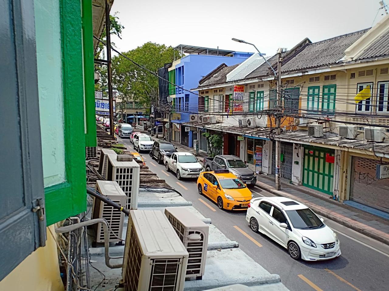 Santo House Hotel Bangkok Exterior photo